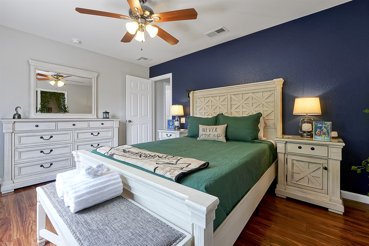 The Peter Pan room is full of magical details. Can you find them all?