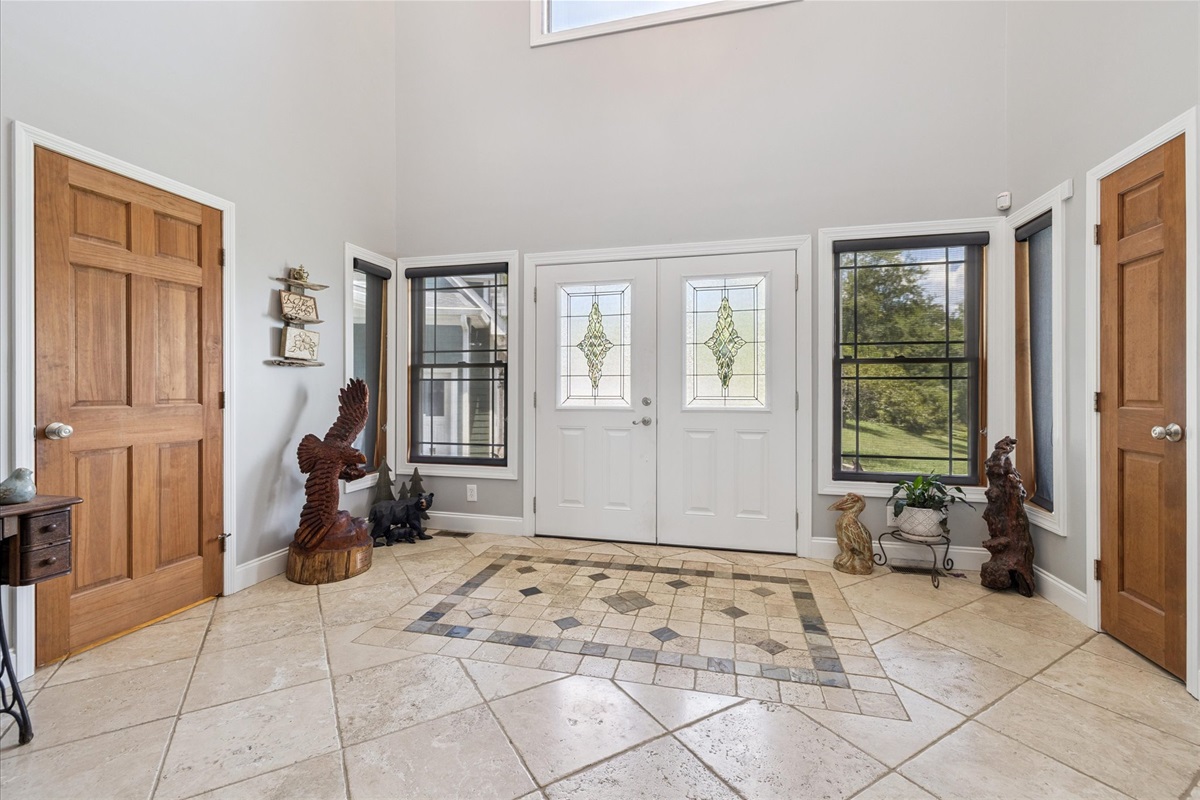 Entry Room (Fourier)
