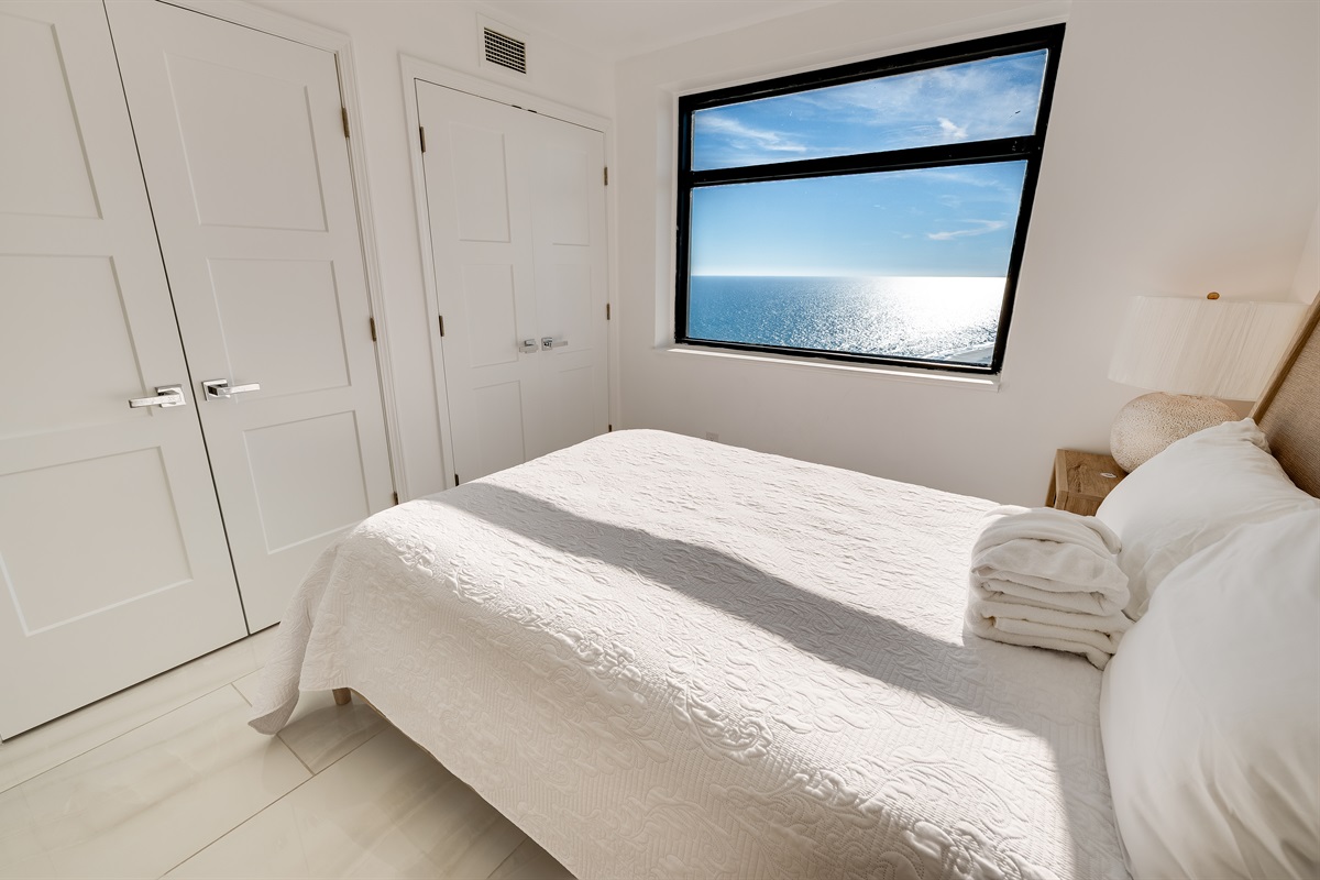 Stunning Bedroom ✨ Beautifully Decorated 🛏️💫