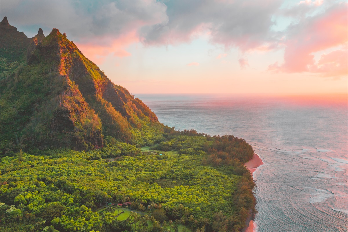 Napali coast views awaits