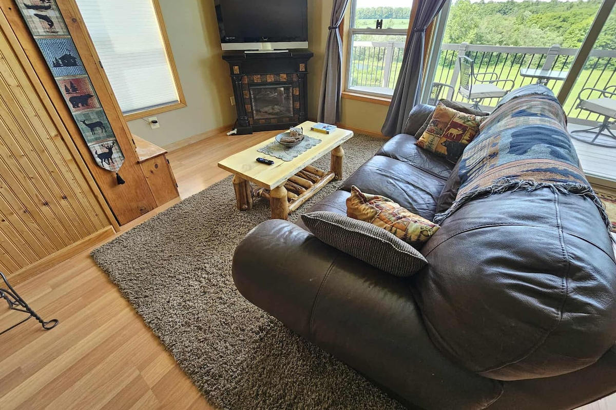 Living Room  TV