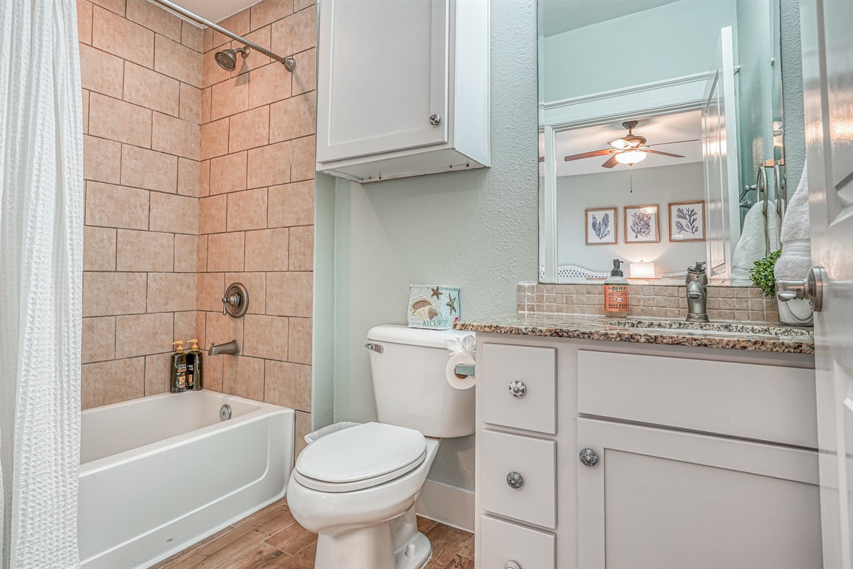 e97d4d8259b14a98ae4961f866af89d7 Large | Beachhouse | Texas | TX | Vacation Homes | Galveston | Crystal Beach | Kokomo | Breezy Days | Beachfront Elegance | Sunrise Serenity | Southern Sands Property Management, LLC