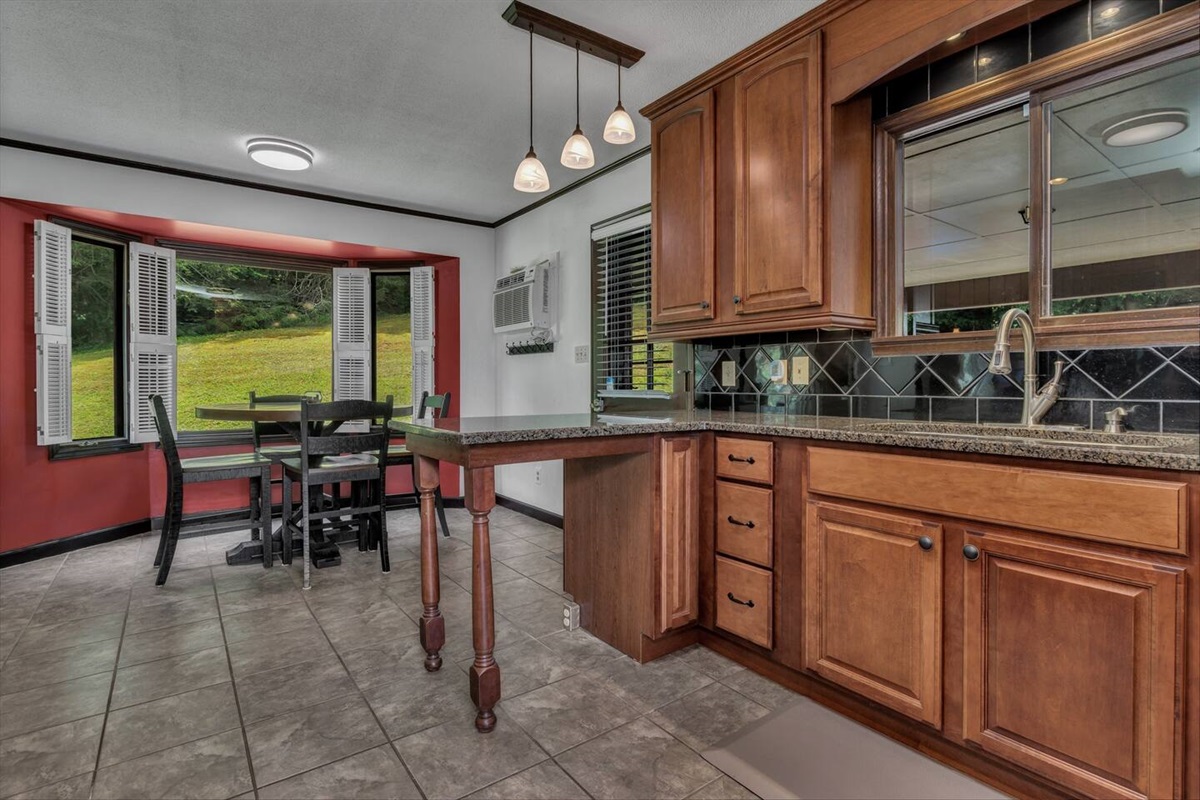 Kitchen with Breakfast Nook