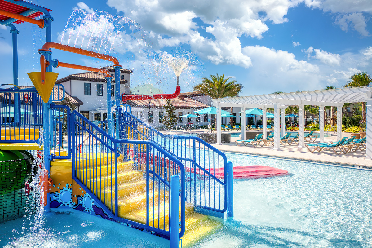 Windsor at Westside Clubhouse Pool