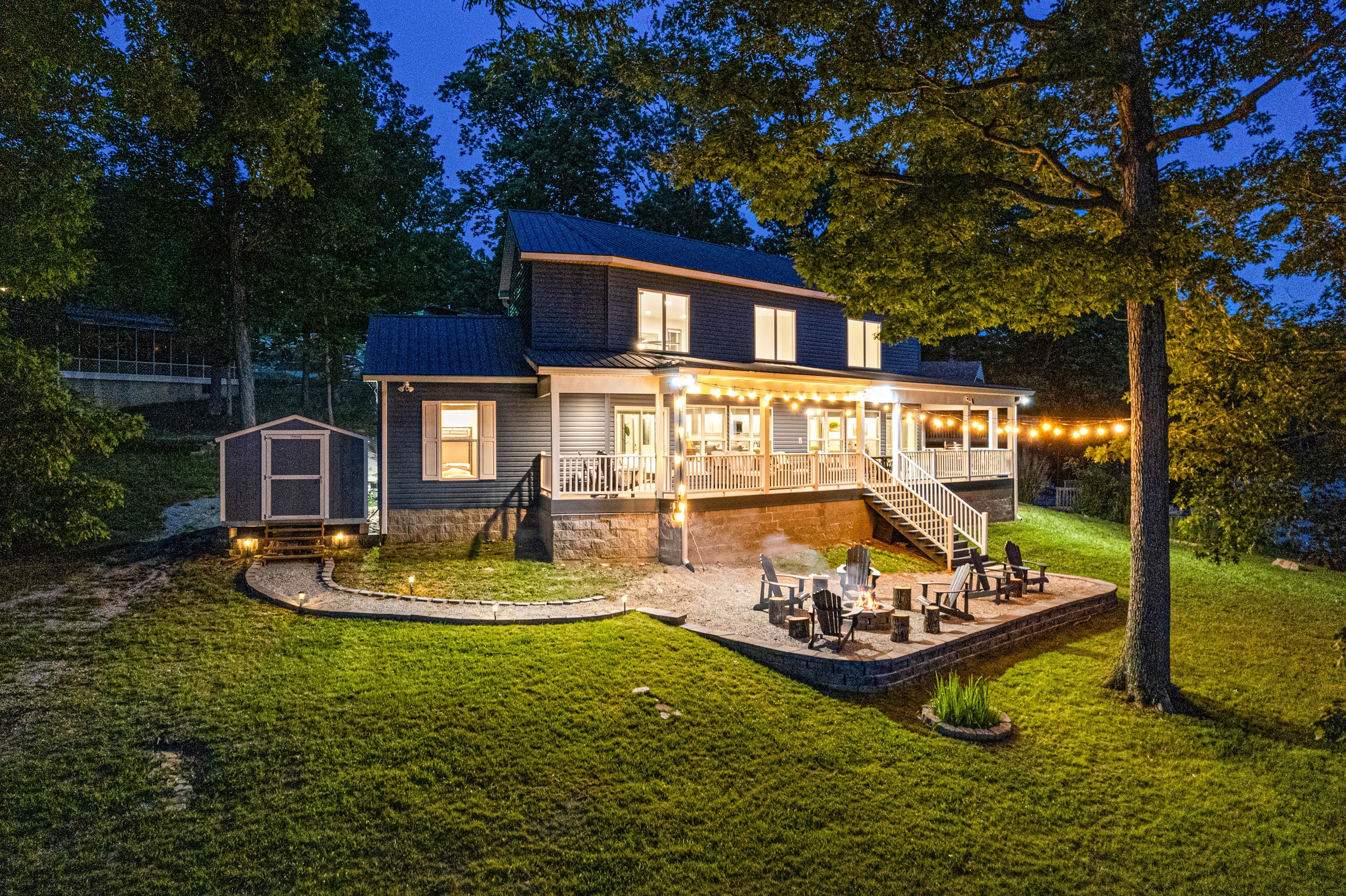 The perfect end to your day awaits – whether on the covered porch or roasting marshmallows at the fire pit.