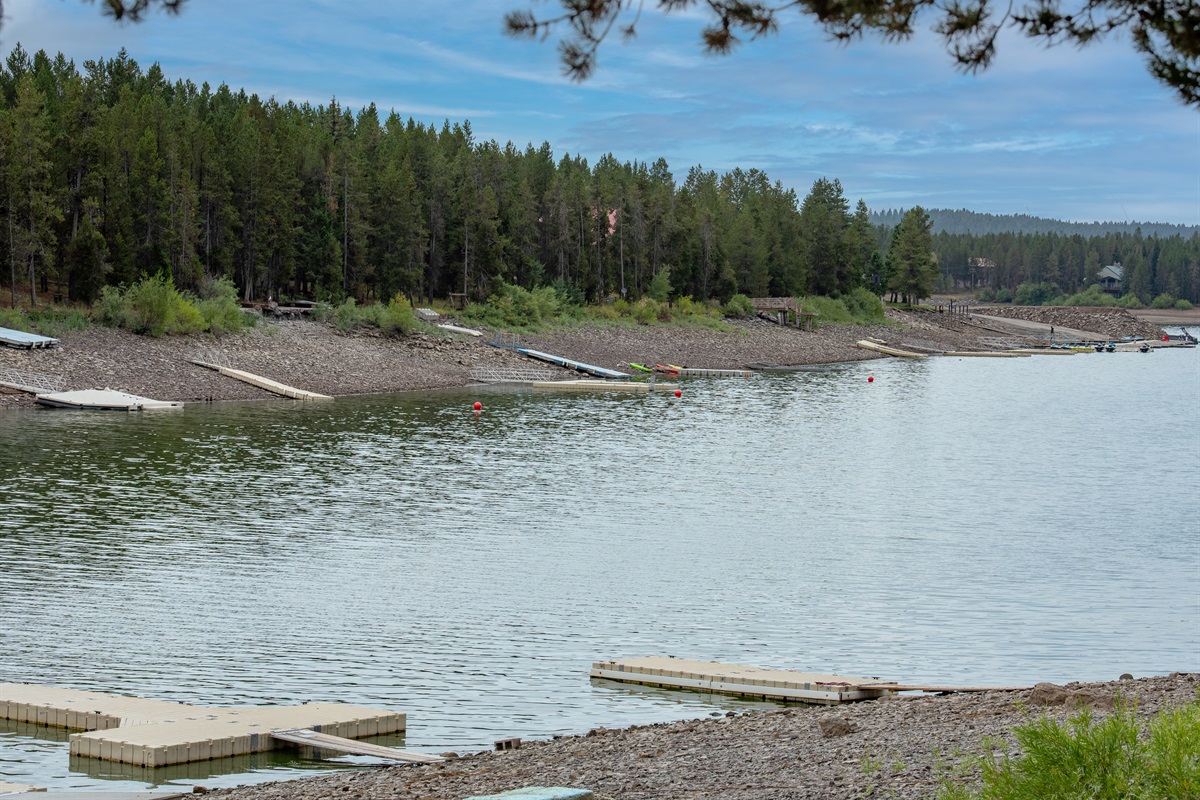 Nearby reservoir with public boat launch (private docks not available for use)