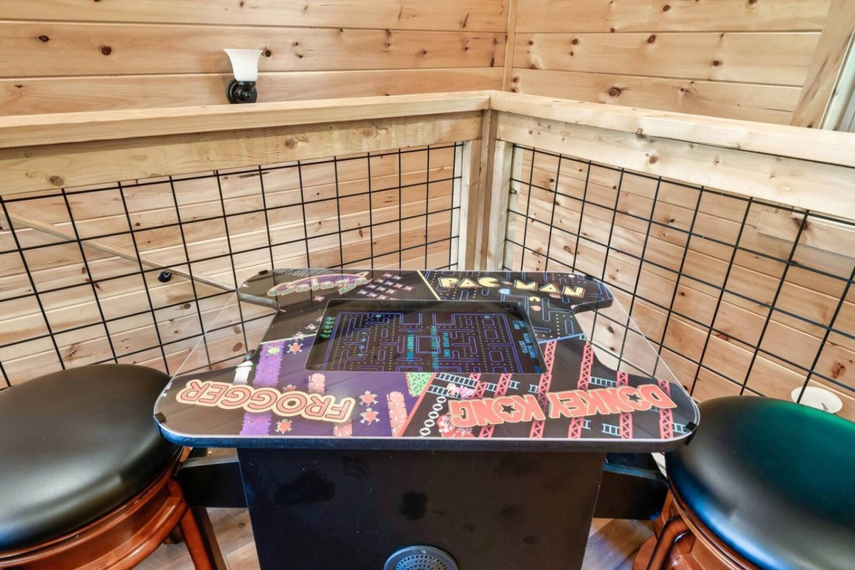 Multicade with 60 different games