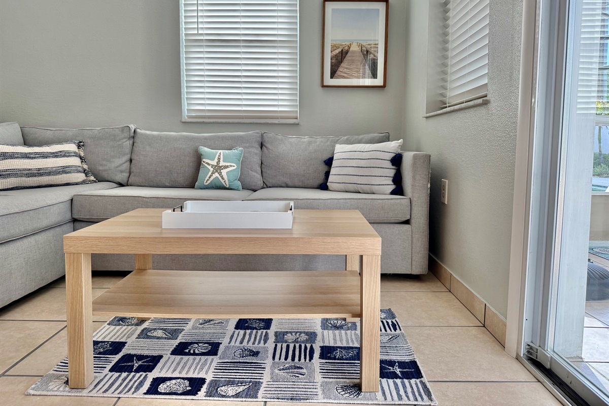From the neutral palette to the decorative accents, this living area offers a calming environment you’ll love spending time in.