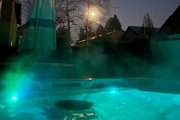 Unwind in our luxury hot springs high-jets tub—a perfect treat that turns every day into a dreamy, relaxing escape.