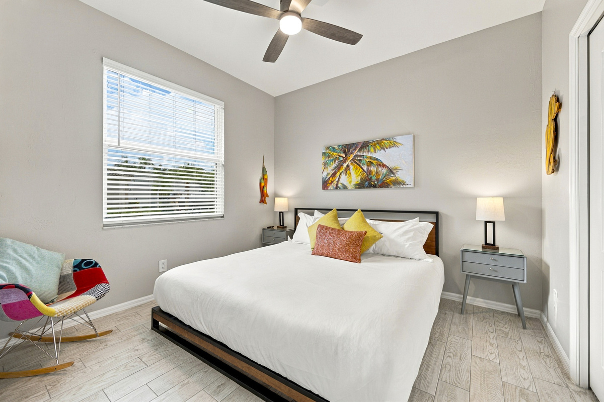 2nd master bedroom has a king bed (Westin Heavenly Bed)