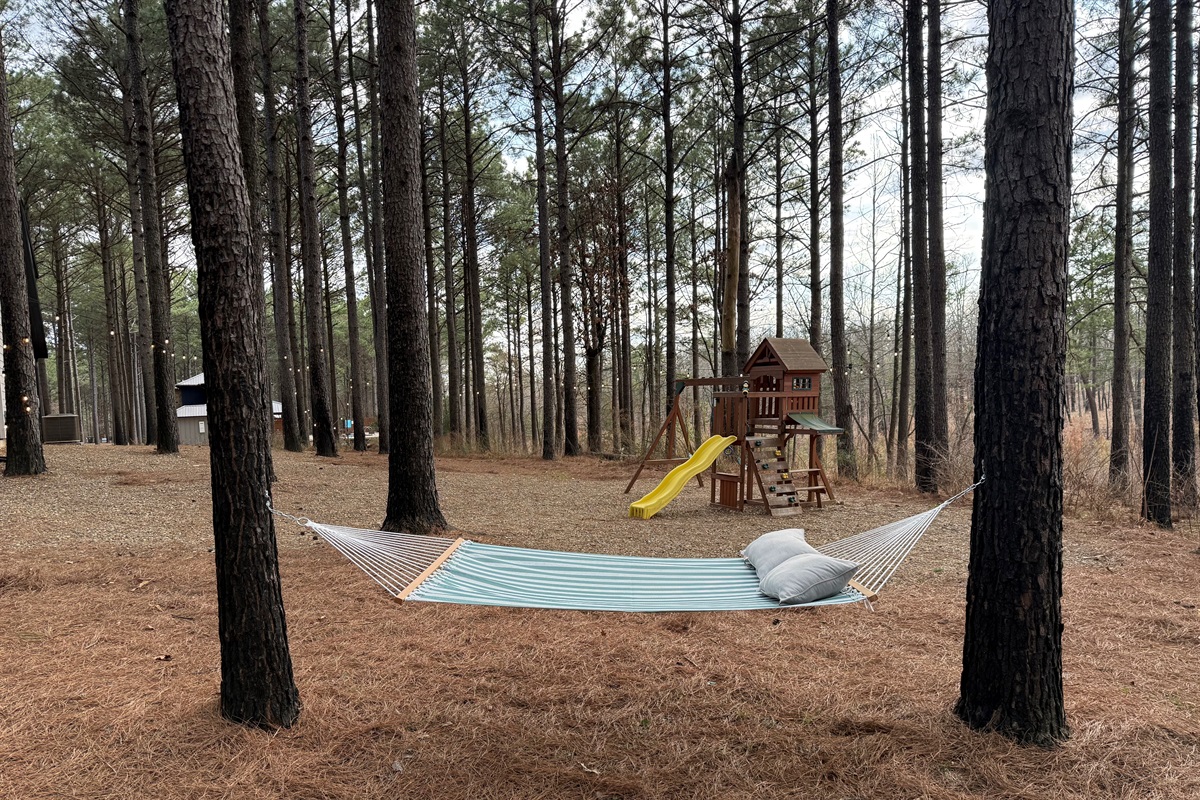 Hammock to chill in the outdoors!
