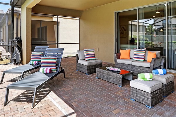 Plenty Of Seating Under The Lanai