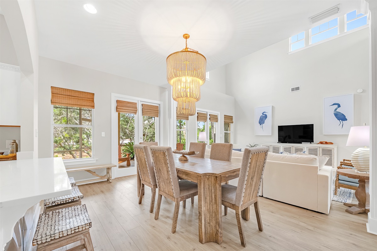 Formal Dining