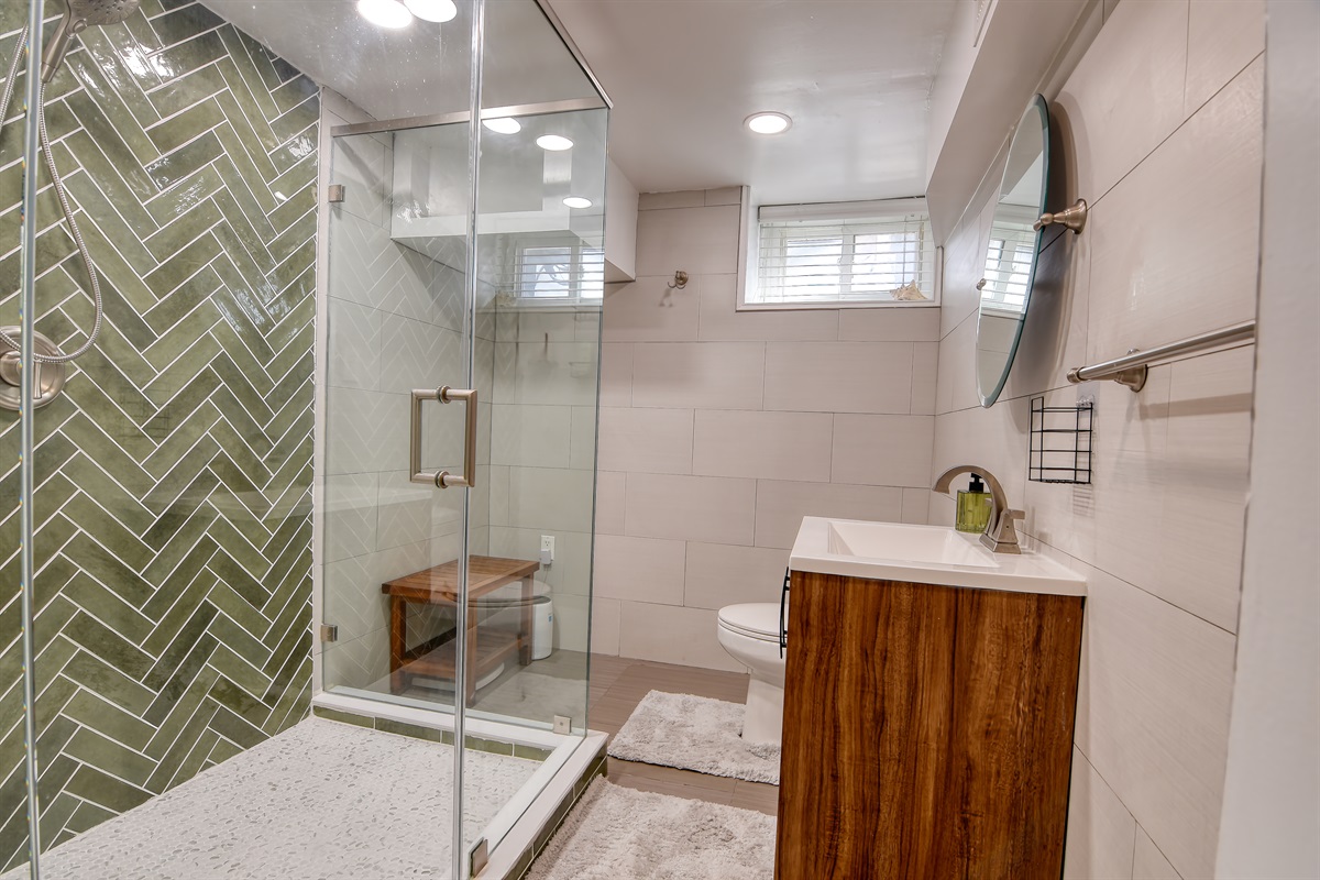 "Extremely well kept, clean, well lit, and inviting. The beds were comfortable and clean, the bathrooms were as well.Can’t recommend this location and host enough." Ryan M. 12/2025