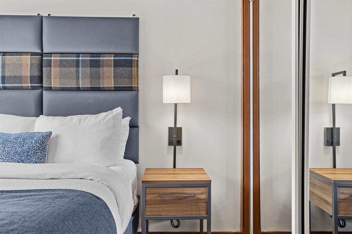 Queen Bedroom