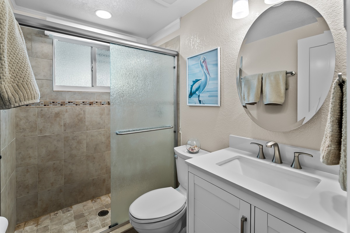 Full Main Bathroom