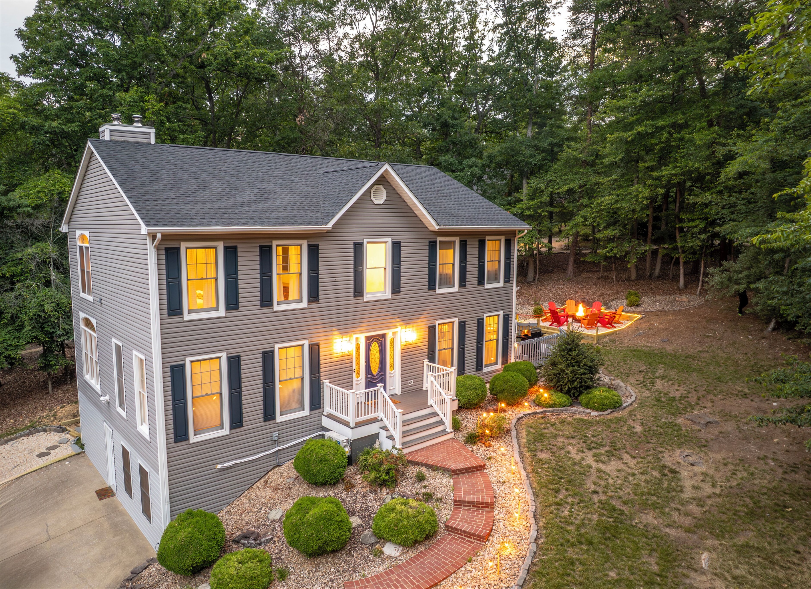 Welcome to Sylvan Pines!
