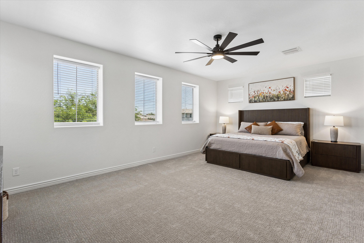 Modern Boho Retreat | 5BR/4.5BA | Near Westgate — Modern Boho Retreat | 5BR/4.5BA | Near Westgate, Glendale, Arizona — photo 36