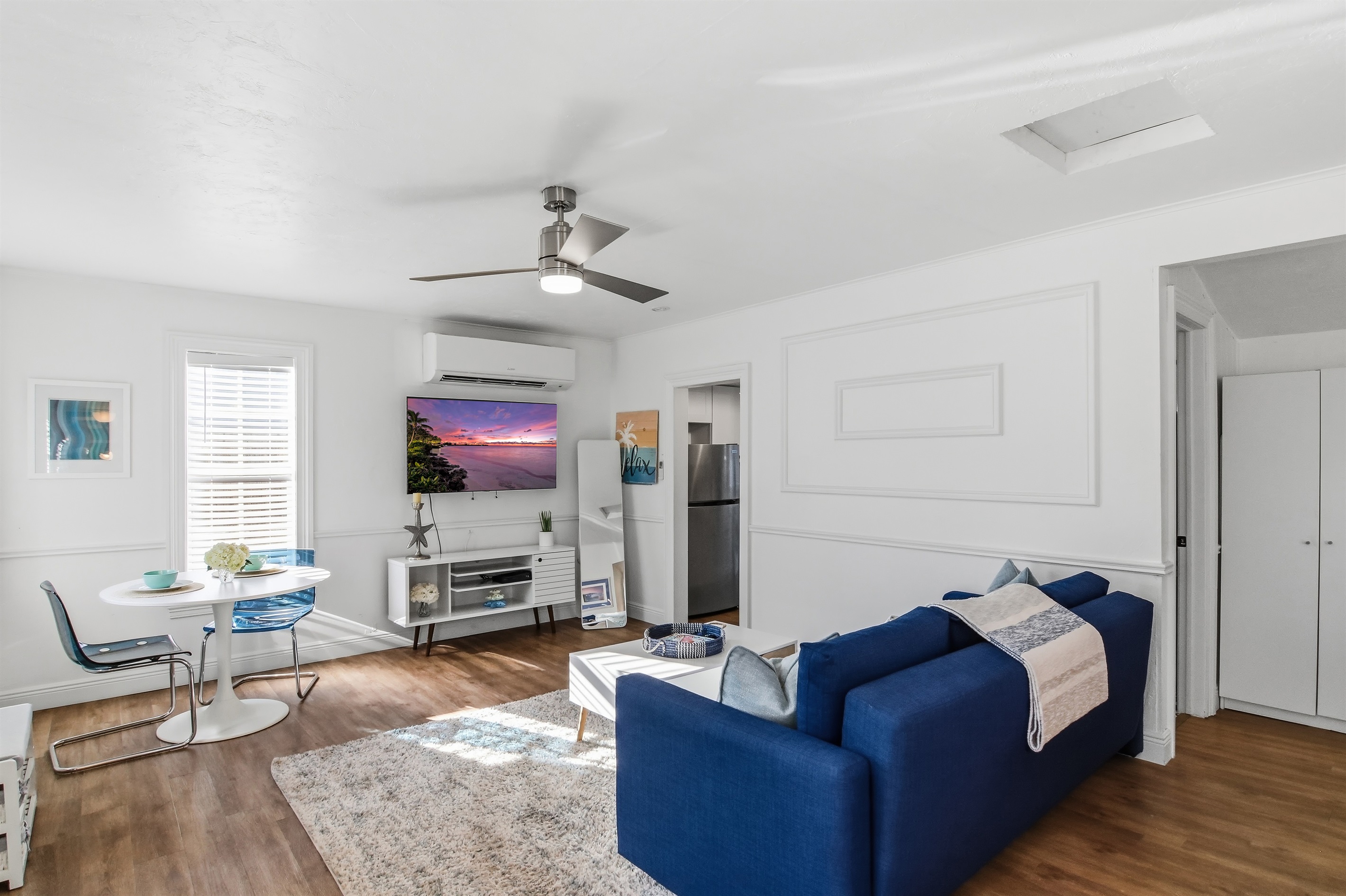 Paradise Breezes Cottage House, space to relax at the Cottage