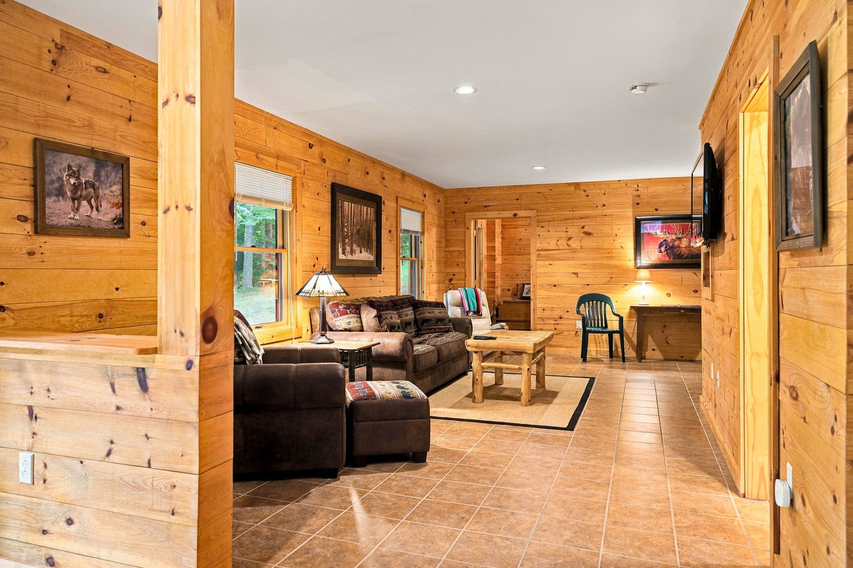 A second living area gives your group plenty of room to spread out and relax.