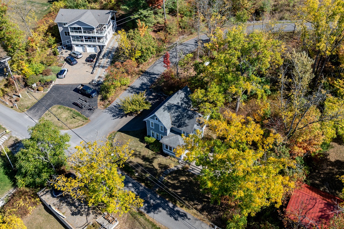 A private wooded escape tucked in the heart of the Finger Lakes—perfect for nature lovers