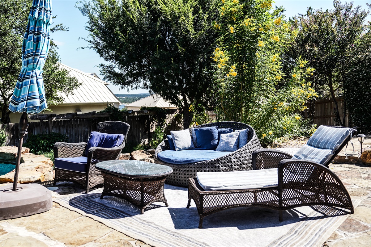 Lounge Area 