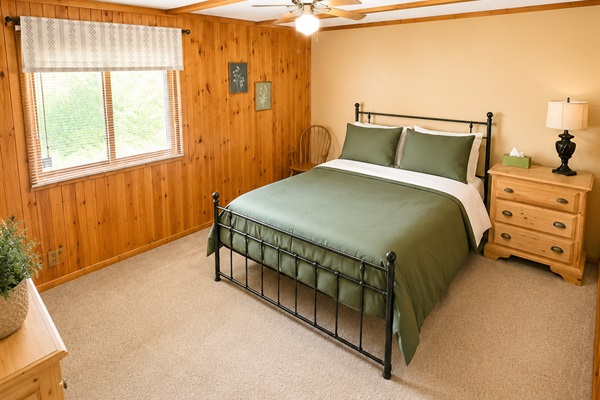 Queen Bedroom