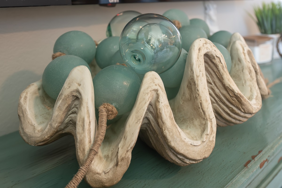 Simple details to make it feel like a beach retreat