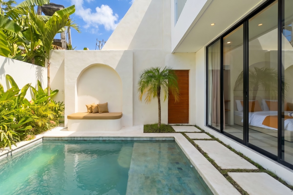 Pool area