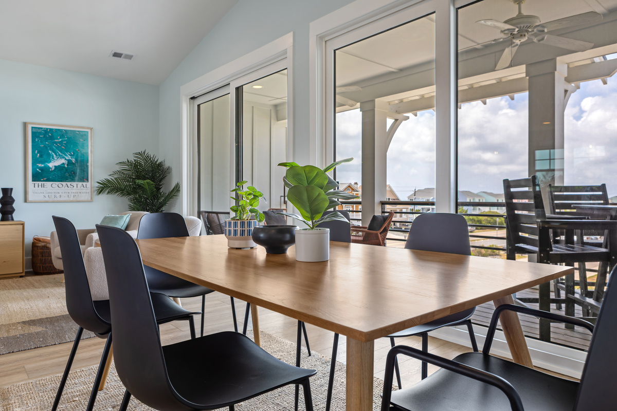 Welcome to the Coastal Palm!