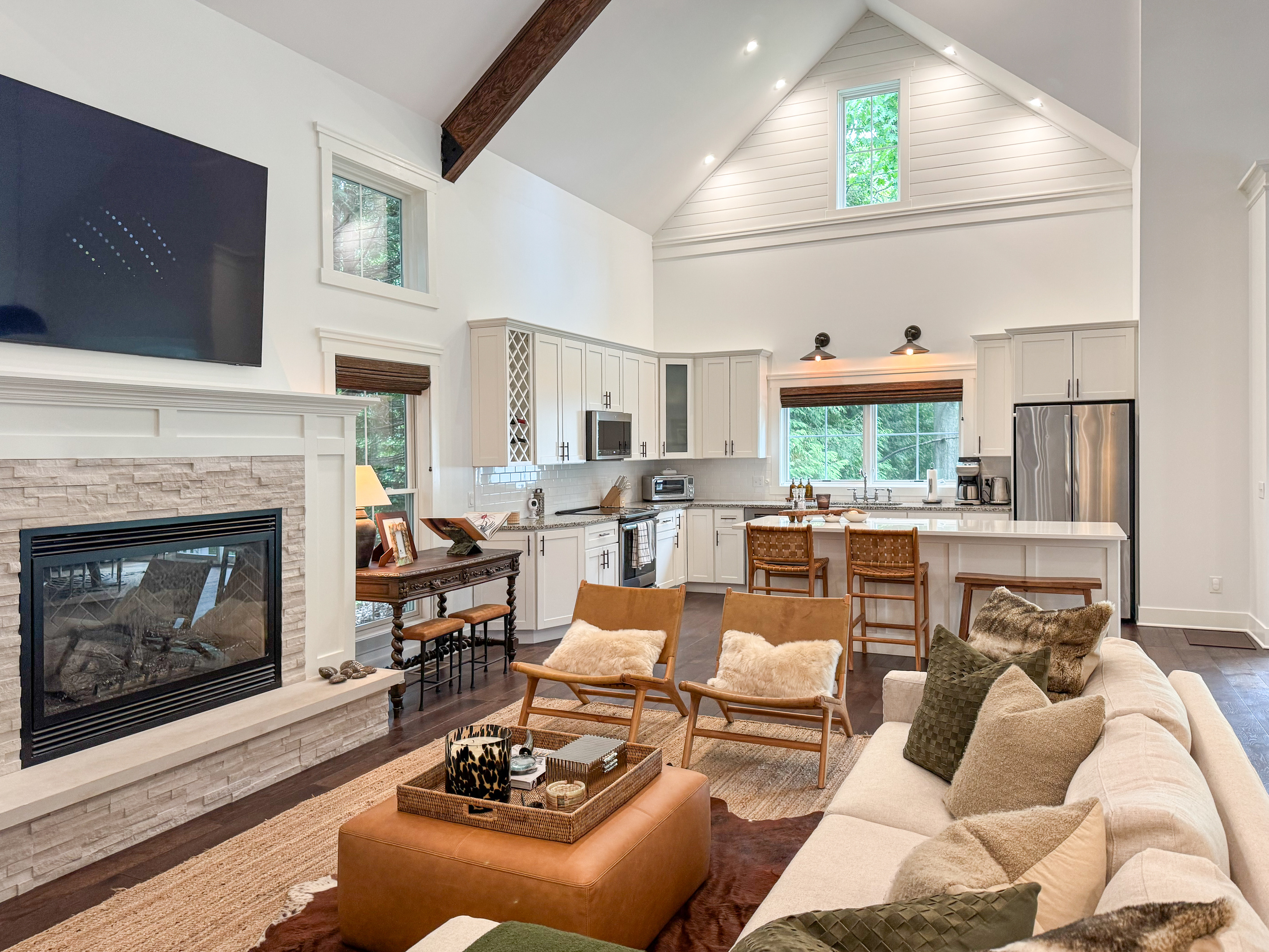 Living Room with Gas Fireplace