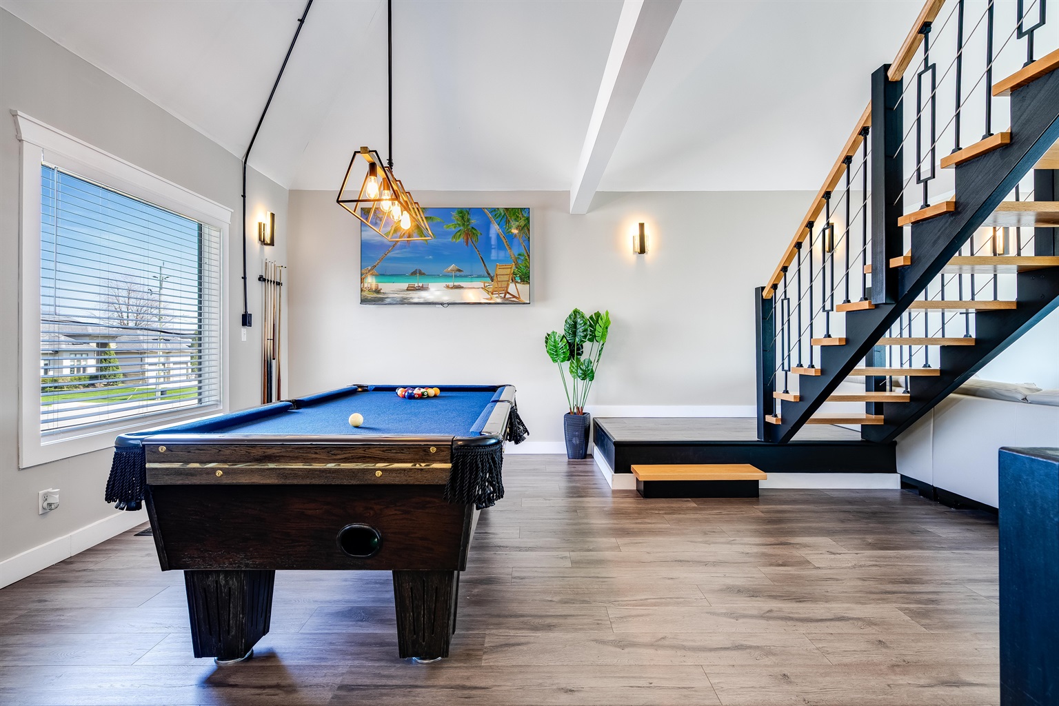 Playful minimalism meets cozy corners