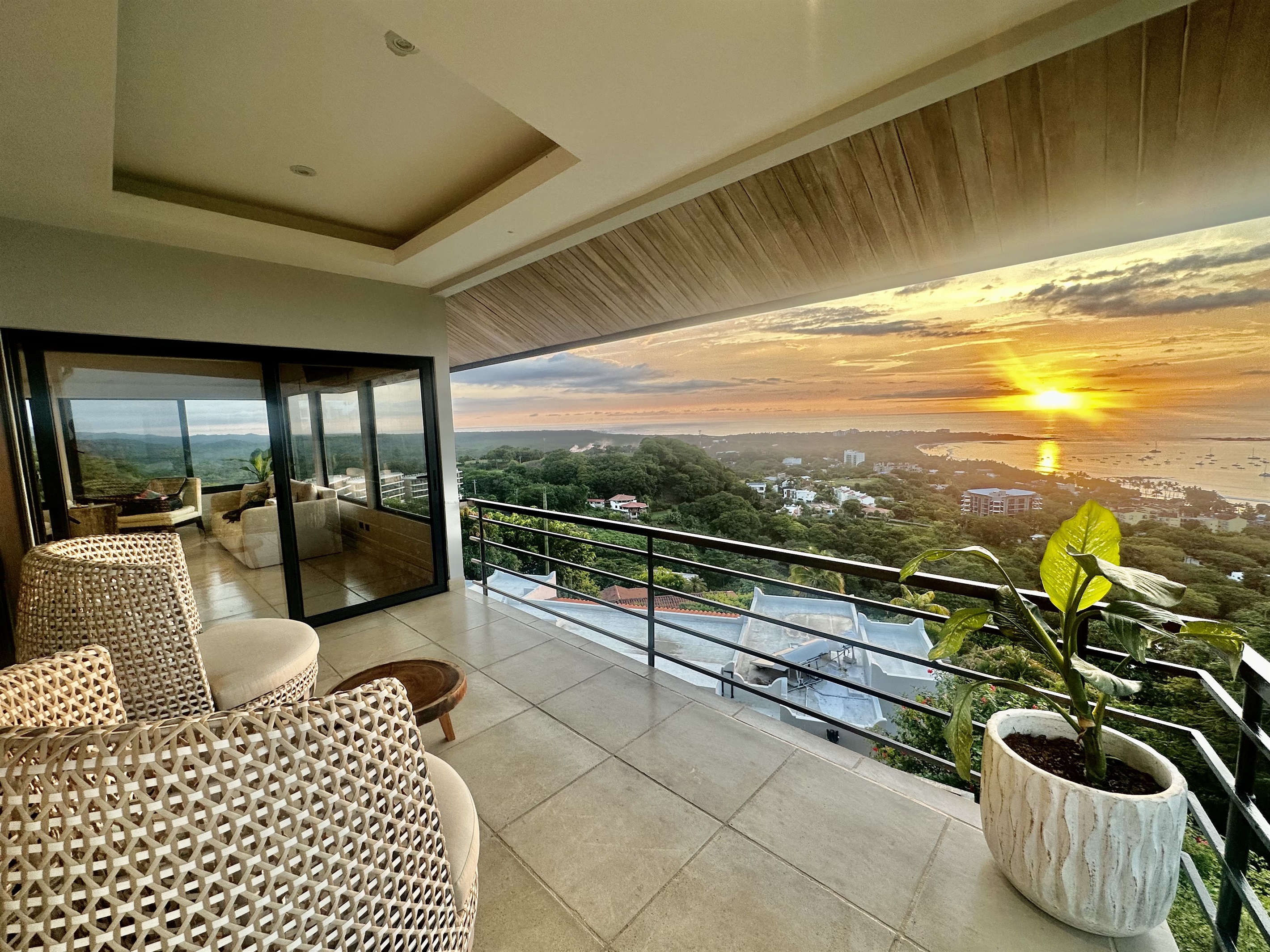 Private Master Balcony