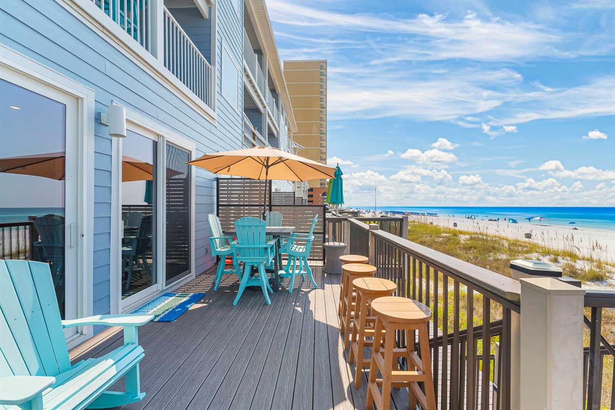Coffee with a view: slip out to your balcony and soak in the Gulf horizon. Fresh air, sunrise, salty breeze.