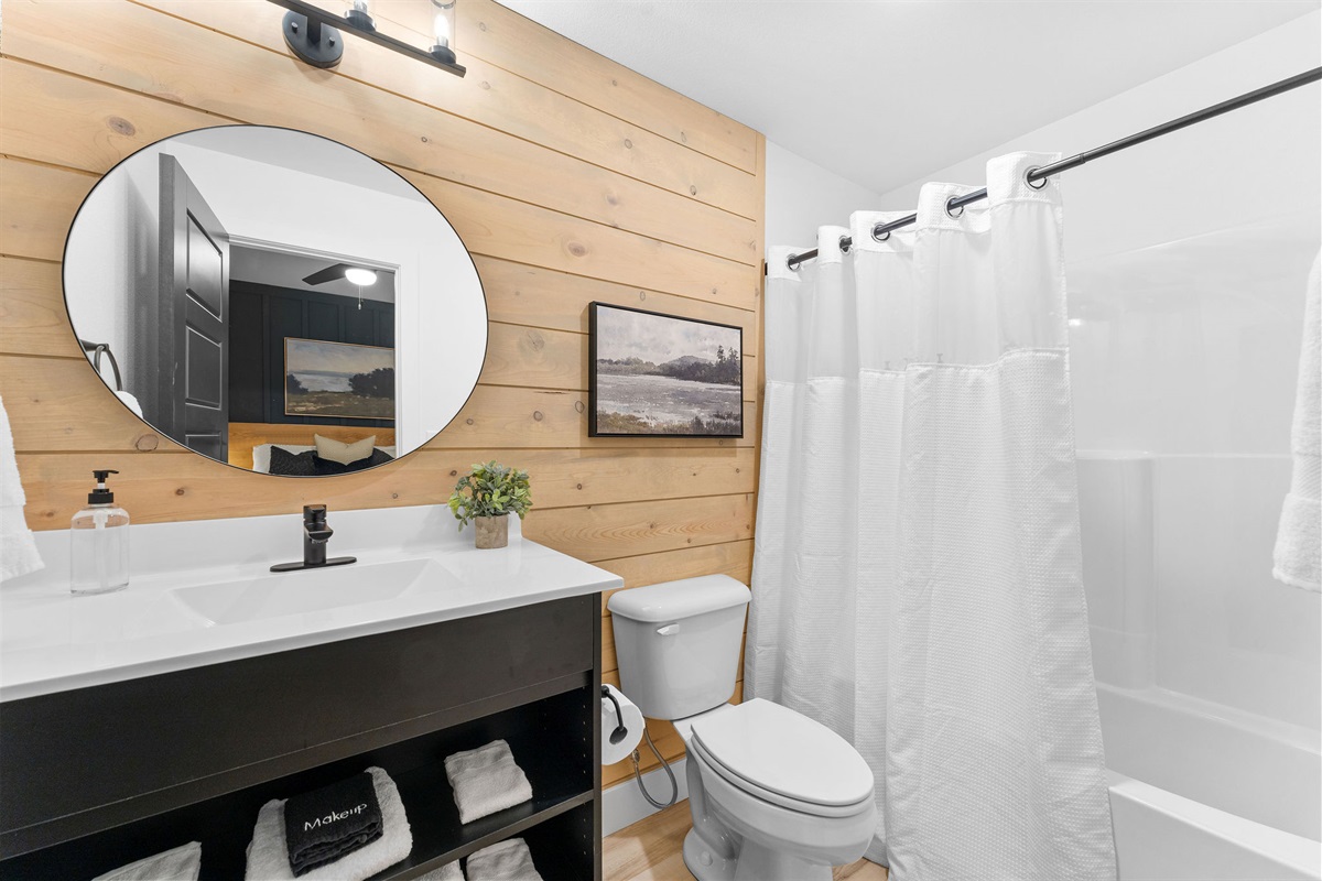 Ensuite bathroom