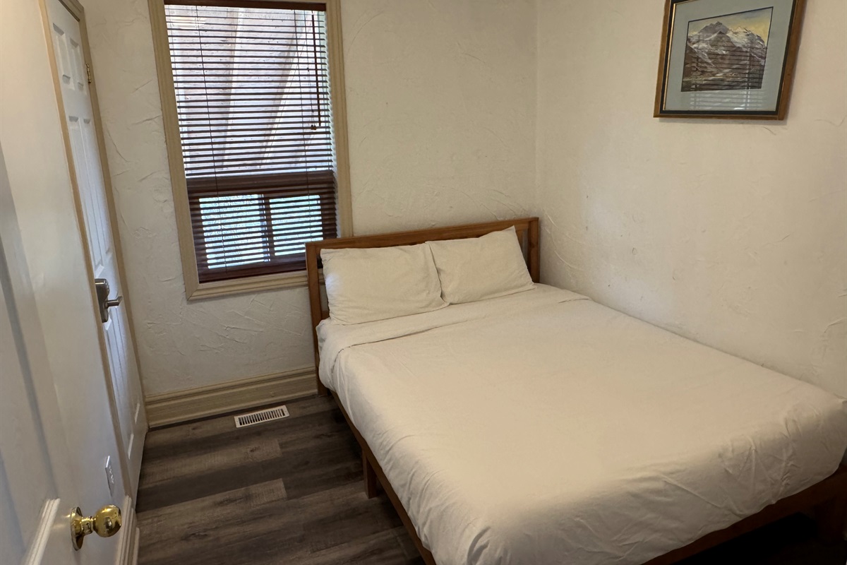 "Deer" - Bedroom #2