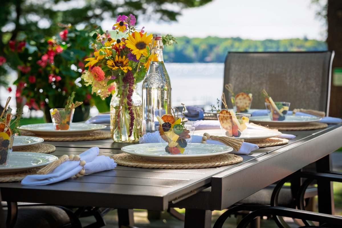 We'd love to help you have everything ready for your arrival, whether it is groceries, a beautifully curated charcuterie board, flowers for the table, or a cake for that special someone. We're here to help!