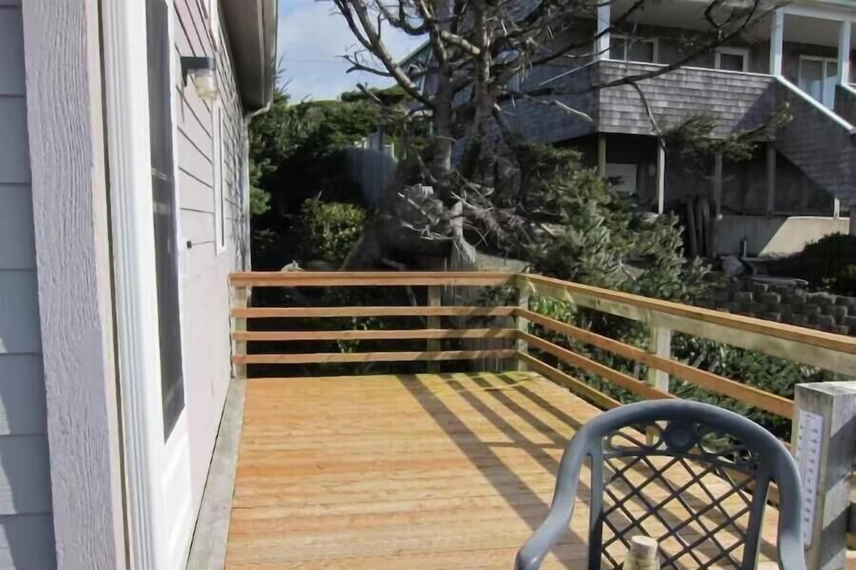 second floor deck off of Kitchen