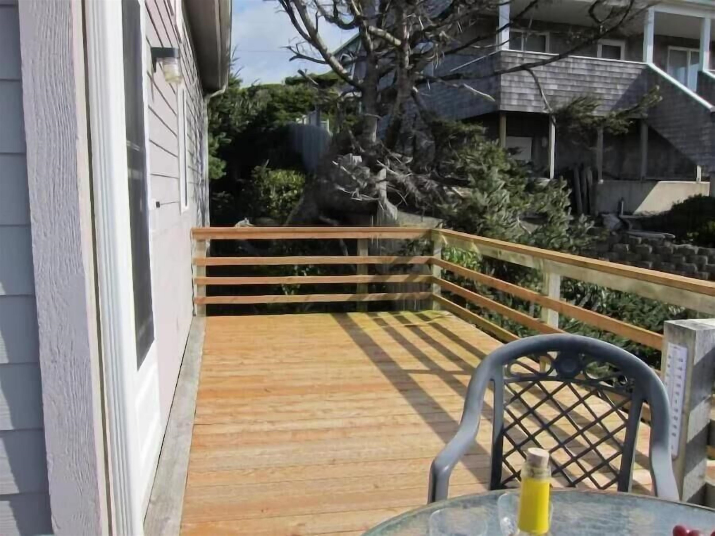 second floor deck off of Kitchen