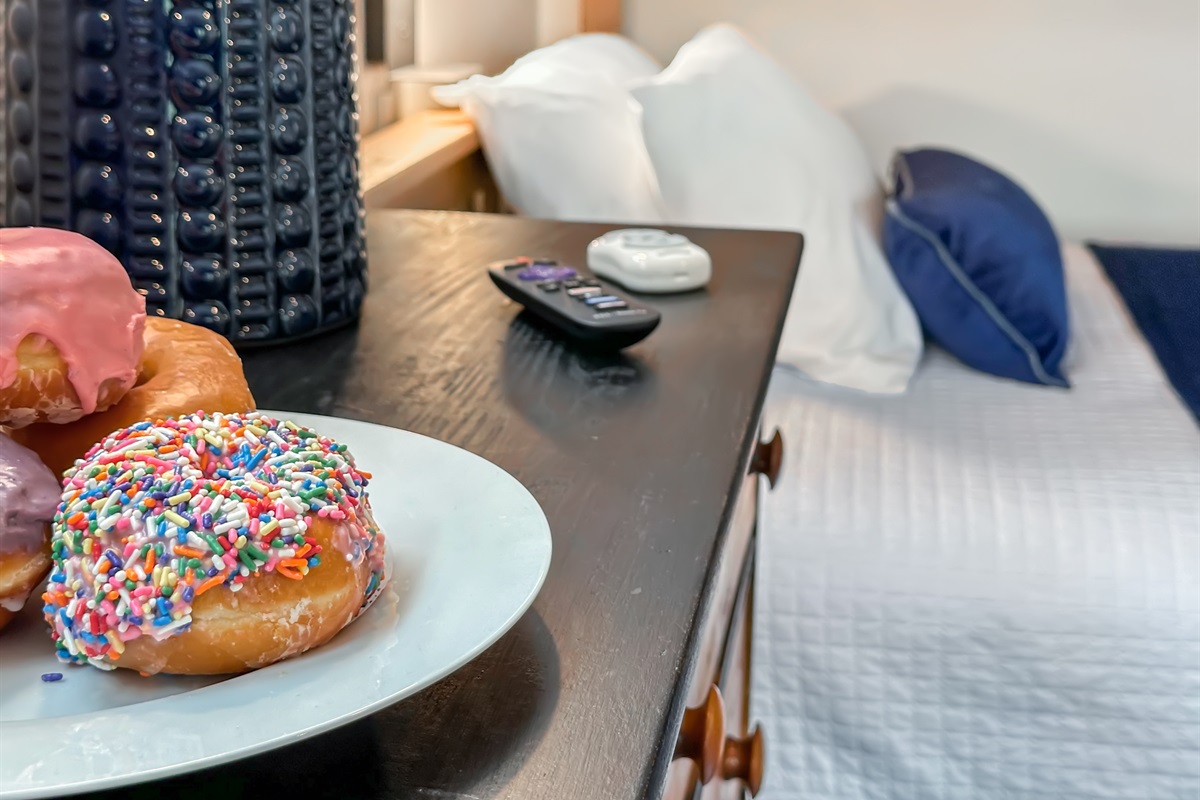 It's also a secret haven where you can stash your FlipFlops doughnuts! ;)