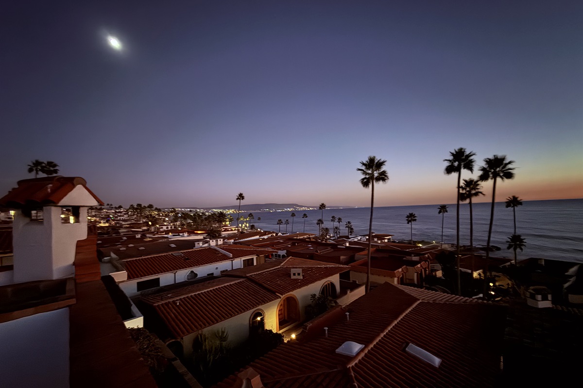 Twilight at Casa de la Buena Vida