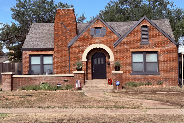 Texas Tudor Daytime