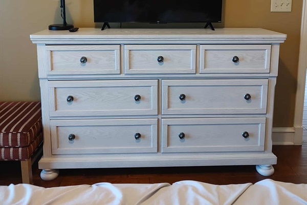 A larger Smart TV was added to the Primary Bedroom (9-7-25)