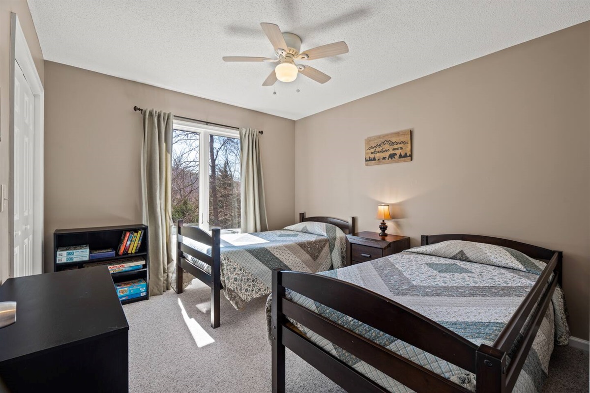 Bedroom #3 with 2 twins