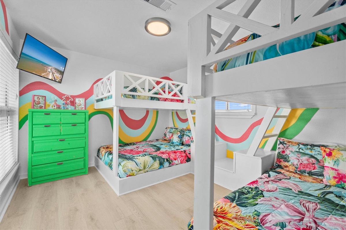 eb6da1271e00491991516c3ecf43a9dd Large | Beachhouse | Texas | TX | Vacation Homes | Galveston | Crystal Beach | Kokomo | Breezy Days | Beachfront Elegance | Sunrise Serenity | Southern Sands Property Management, LLC
