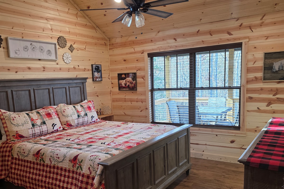 Bedroom 1 with Christmas quilt and decor