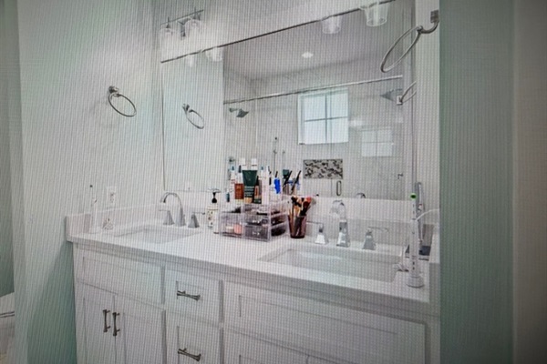 Upstairs Master Bath