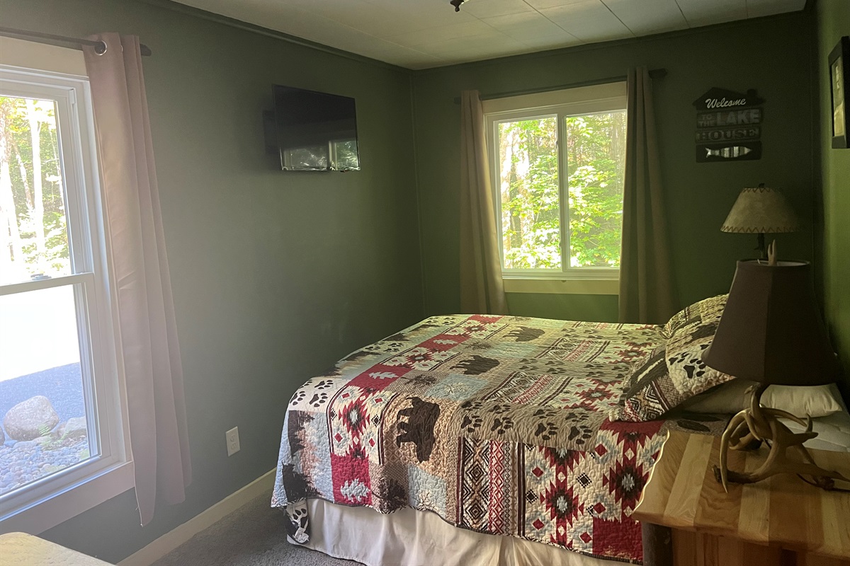 First floor Bed Queen