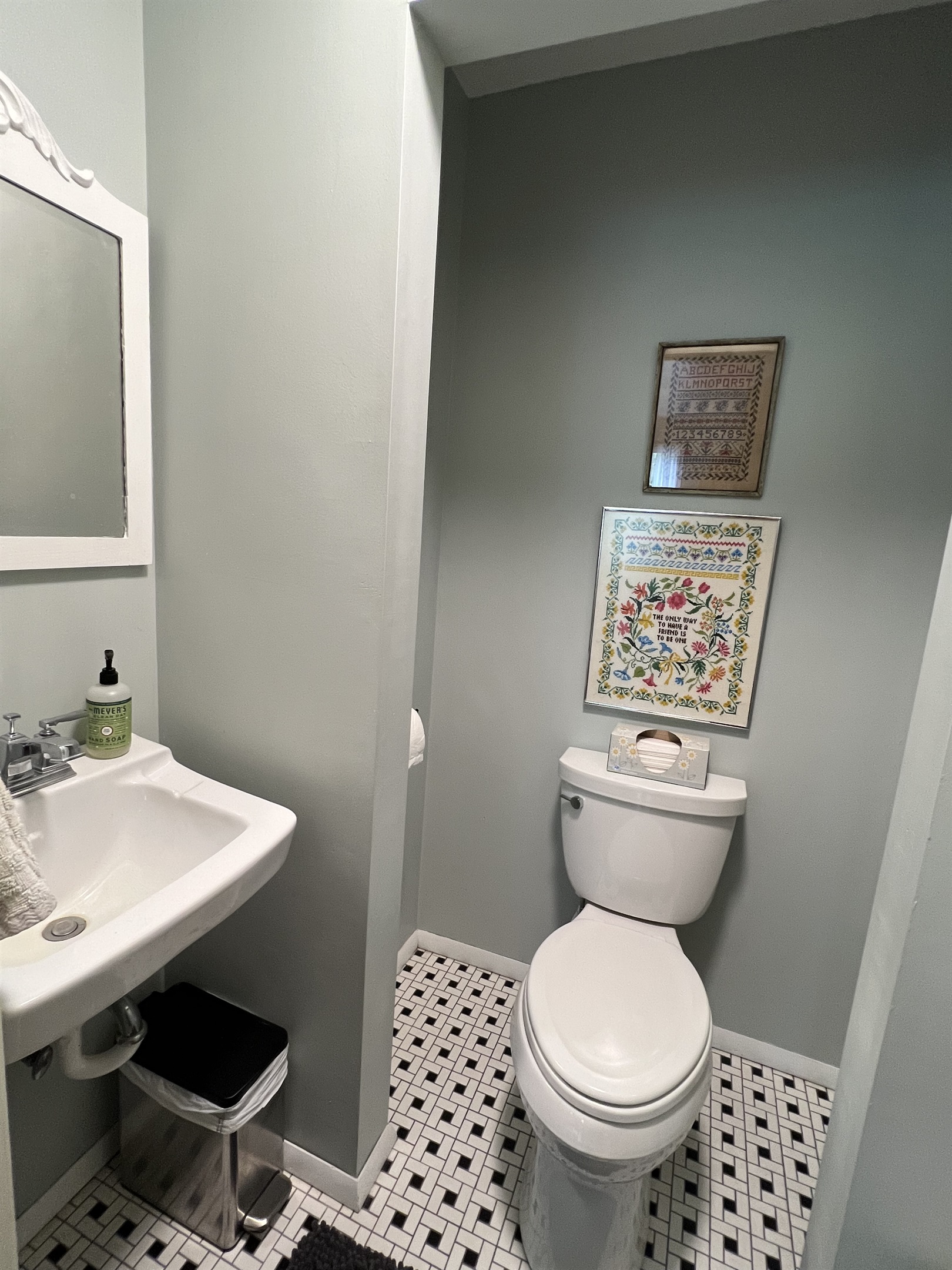 1/2 bath ensuite in King bedroom