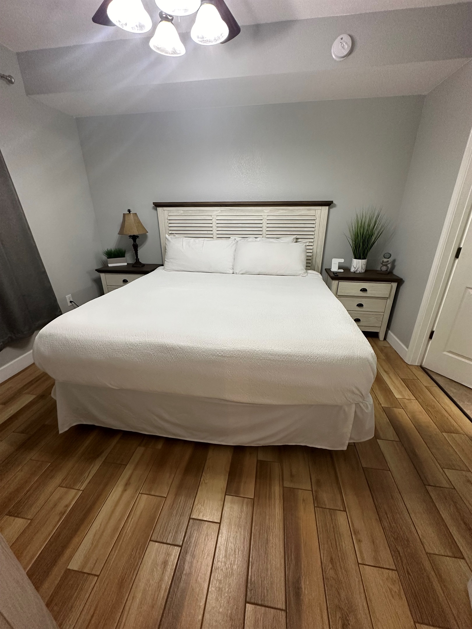 King Bed